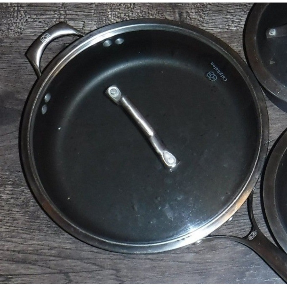 Calphalon Unison Nonstick Sear Skillet Pan 4qt Gray Good Hard Anodized with Lid